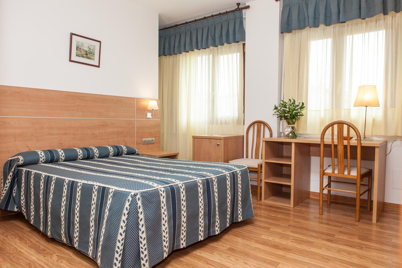 Hotel Las Anclas El Astillero Eksteriør bilde